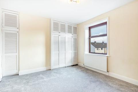 7 North Parade, Ilkley, LS29 8JN