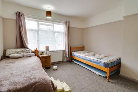 196 Kendal Way, Cambridge, CB4 1LU