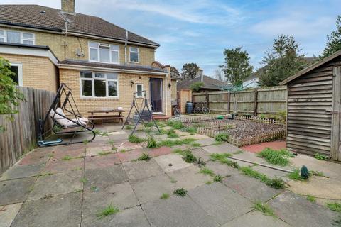 196 Kendal Way, Cambridge, CB4 1LU