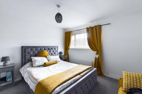16 Barnaby Place, Guisborough, TS14 6LN