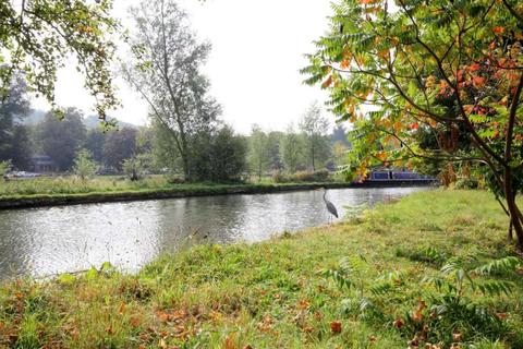 105 River Park, Hemel Hempstead, HP1 1QZ