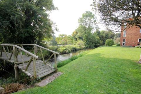 105 River Park, Hemel Hempstead, HP1 1QZ
