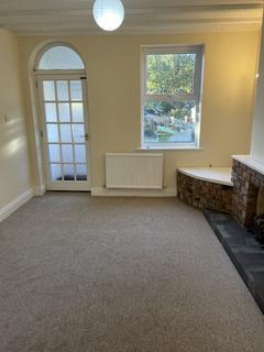 2 bedroom terraced house to rent, Garden Terrace, Boughton