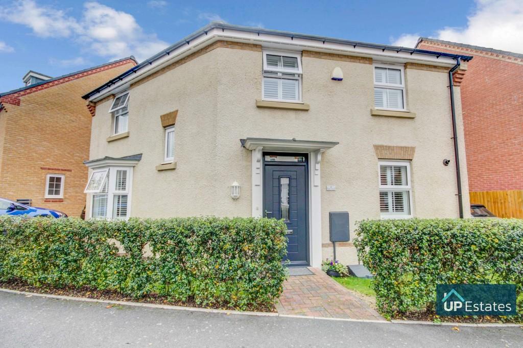 Amelia Crescent, Coventry 3 bed detached house £315,000