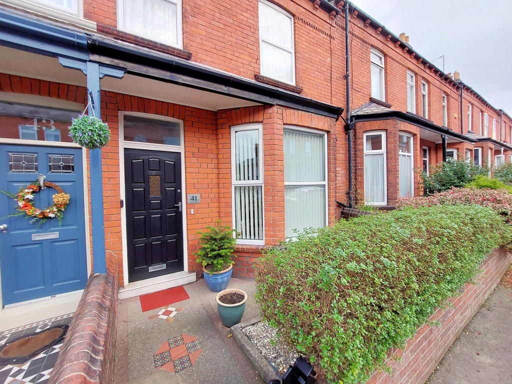 Beechville Avenue, Scarborough 2 bed terraced house £695 pcm (£160 pw)