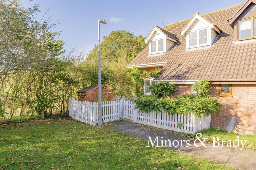 Strasbourg Way, Dereham 4 bed semidetached house for sale £260,000