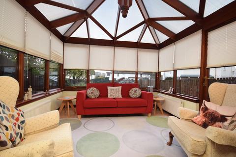 9 Daleally Crescent, Errol, Perth, PH2 7QA