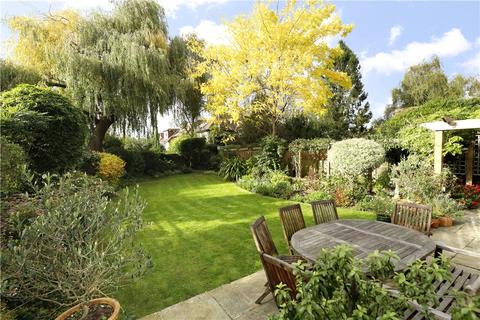 6 Barham Road, London, SW20 0EU