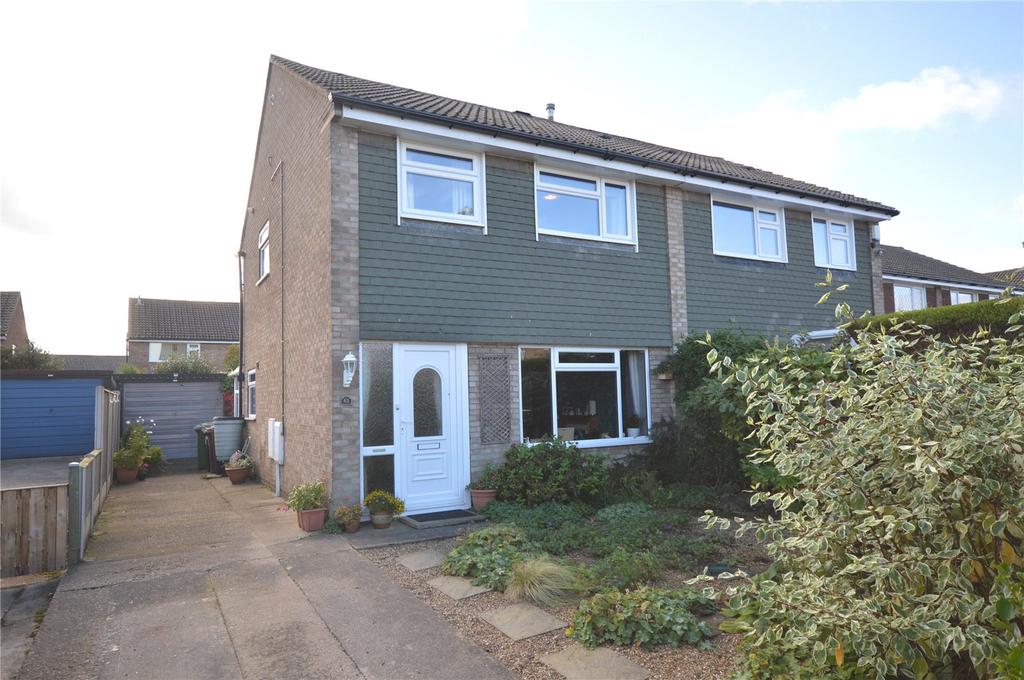 Braemar Drive, Garforth, Leeds 3 bed semidetached house £240,000