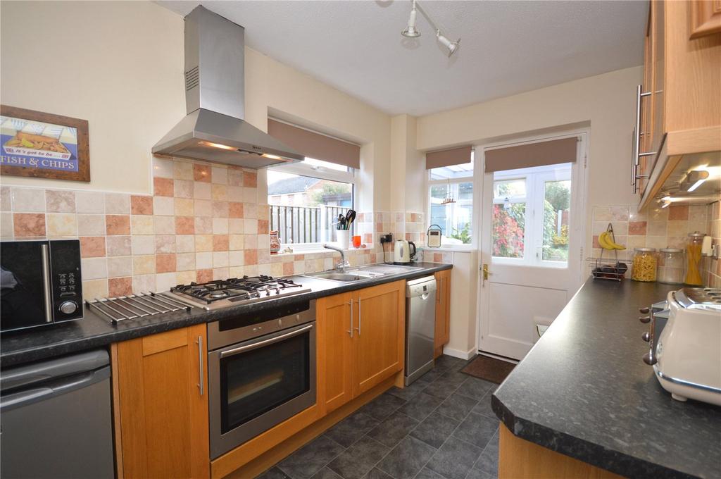 Braemar Drive, Garforth, Leeds 3 bed semidetached house £240,000