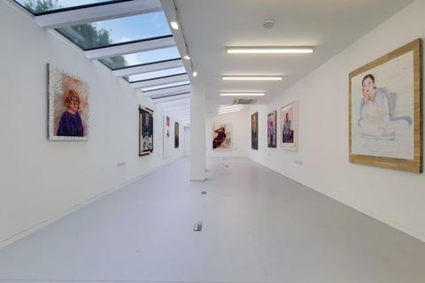 385 Roman Road, London, E3 5QR