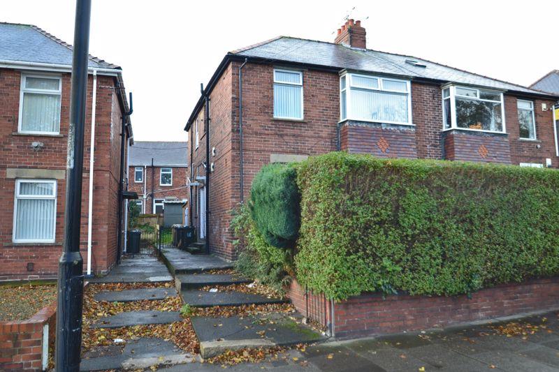 Billy Mill Avenue, North Shields 2 bed apartment £500 pcm (£115 pw)