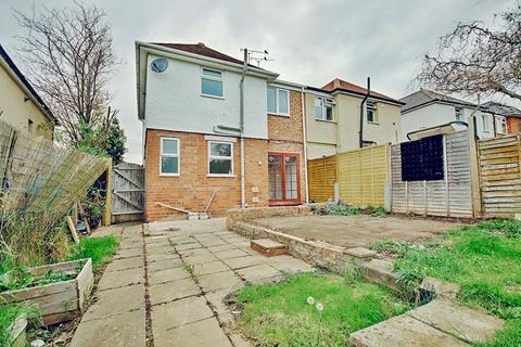 16 Blackpole Road, Worcester, WR4 9SS