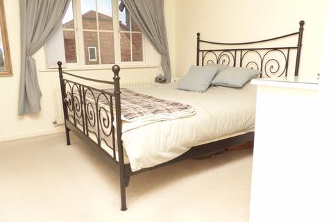 47 Warwick Road, Sutton Coldfield, B73 6SU