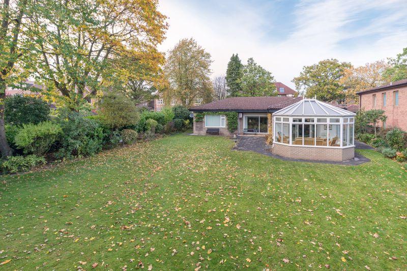 Lindisfarne Road, Jesmond, Newcastle... 3 bed detached bungalow £