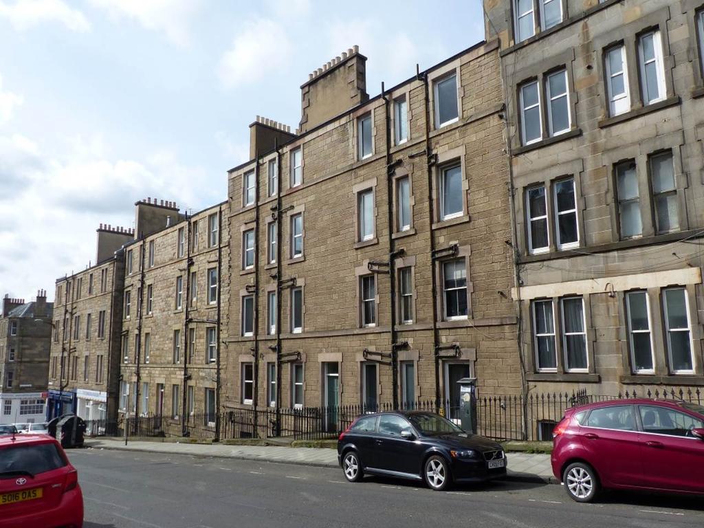 Broughton Road, Edinburgh, 1 bed flat £795 pcm (£183 pw)