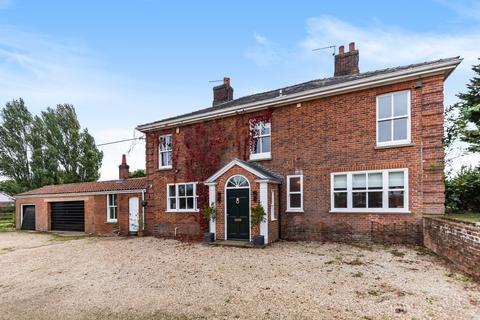 Old Hall Farm Badley Moor, Dereham, NR20 3BY