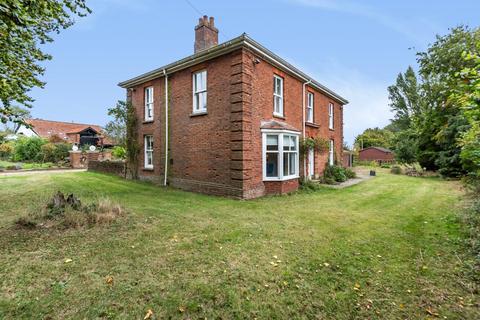 Old Hall Farm Badley Moor, Dereham, NR20 3BY