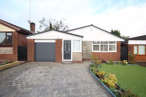 3 bedroom detached bungalow for sale - LYNNWOOD DRIVE, Cutgate, Rochdale OL11 5YX
