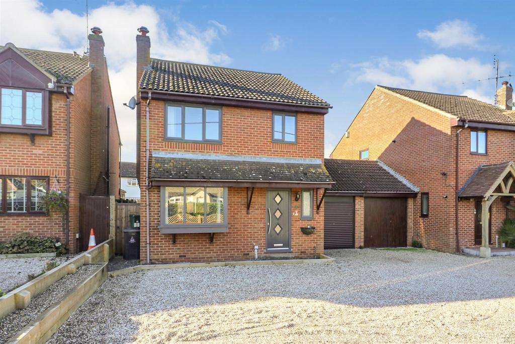 Burnham Road, Latchingdon 4 bed detached house £399,995