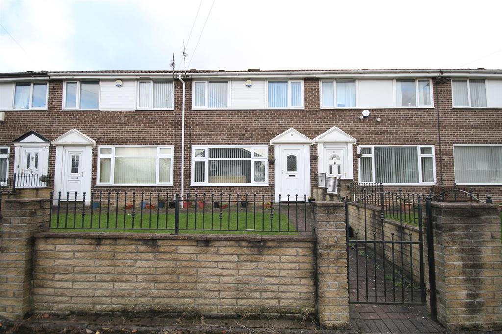 Rylstone Gardens, off Otley Road, Bradford 3 bed townhouse £137,500