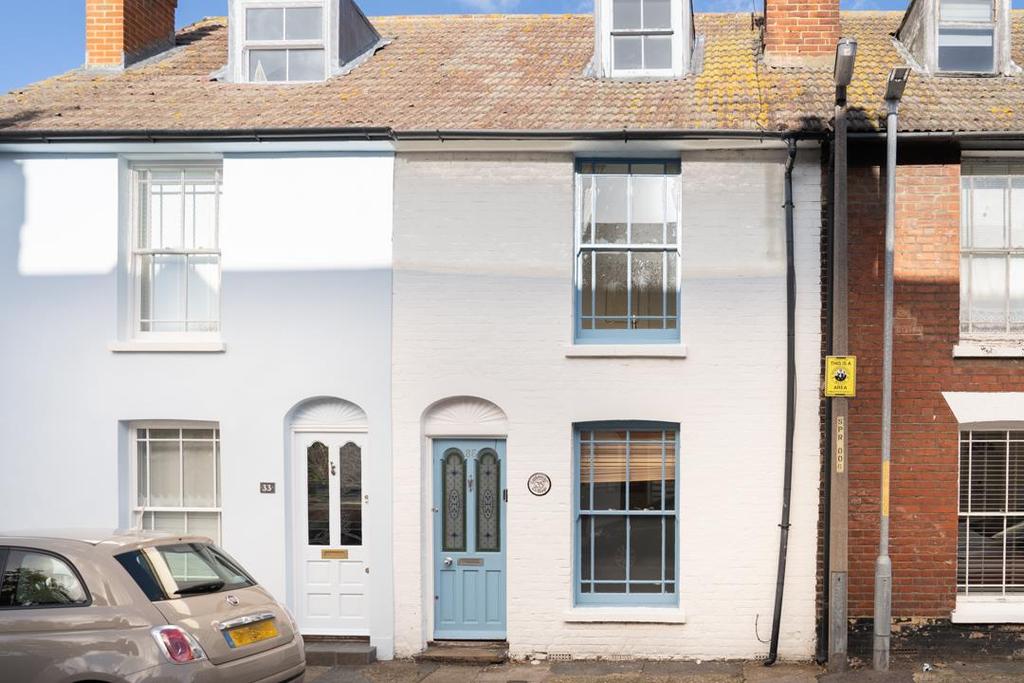Sydenham Street, Whitstable 3 bed terraced house £1,600 pcm (£369 pw)