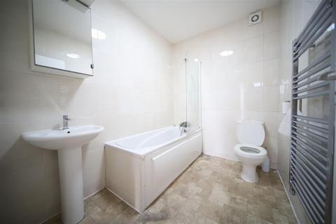 1 bedroom flat to rent, Aldermans Hill, London