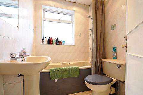 117 Upper Wickham Lane, Welling, DA16 3AQ