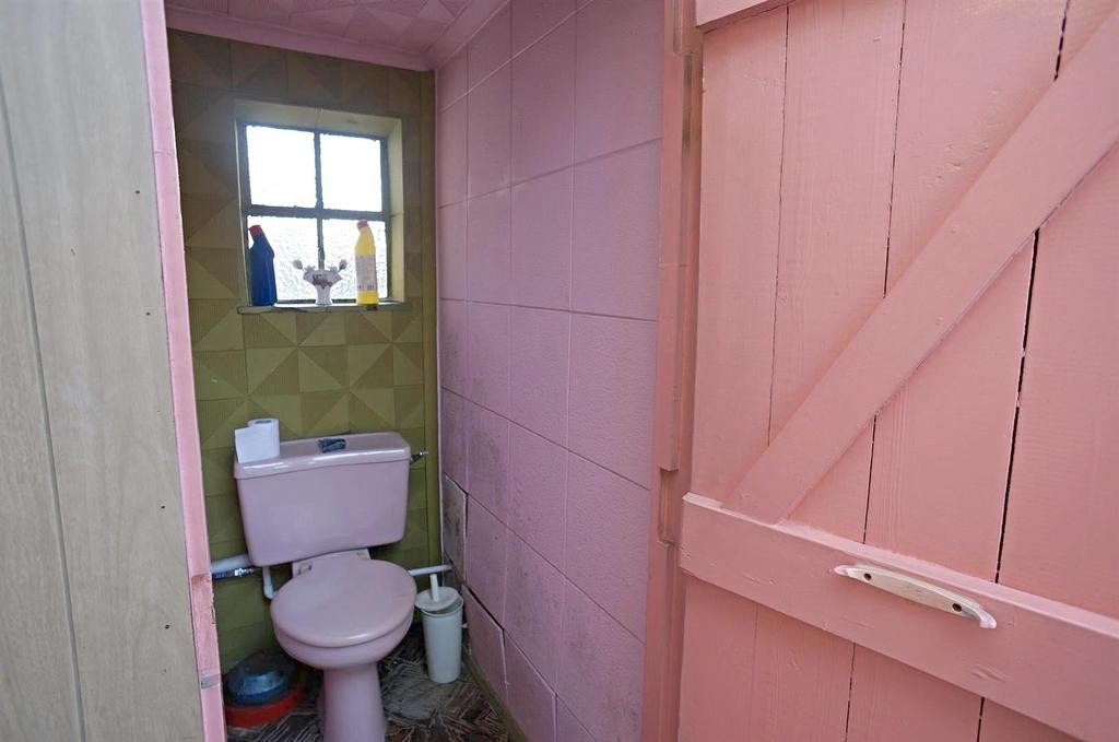 WC.jpg