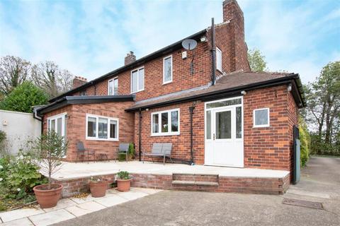 Croftwood Green Lane, Skellow, Doncaster, DN6 8JY