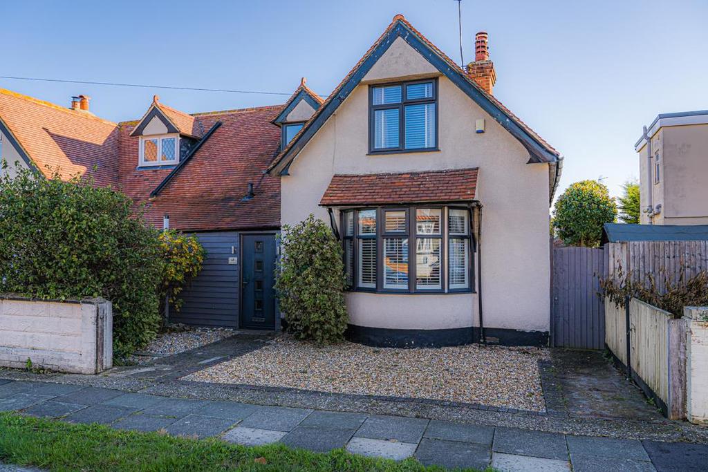 Linden Avenue, Herne Bay 3 bed semidetached house £415,000