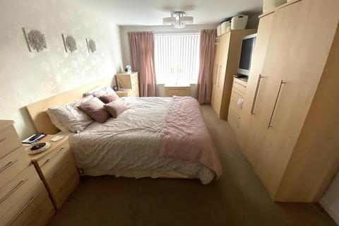 2 bedroom semi-detached bungalow to rent - Harding Crescent, Tiverton