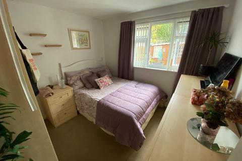 2 bedroom semi-detached bungalow to rent - Harding Crescent, Tiverton