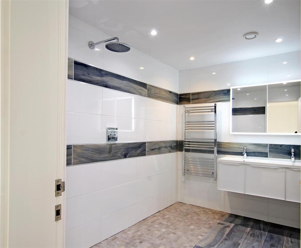 Bathroom plot 4 .jpg
