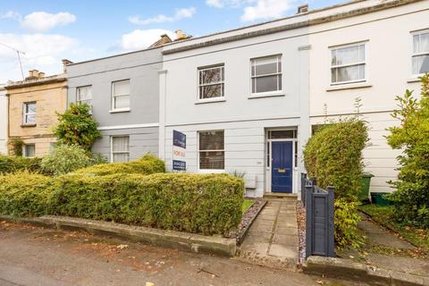 106 Gloucester Road, Cheltenham, GL51 8NS