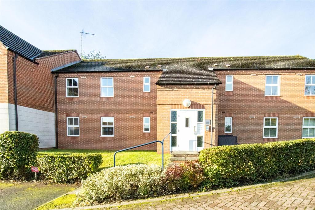 Whitcliffe Gardens The Square West BridgfordNottingham 2 bed flat £