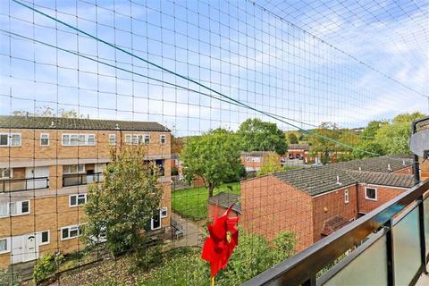 62 Tovil Close, London, SE20 8SZ