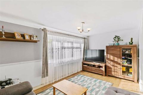62 Tovil Close, London, SE20 8SZ