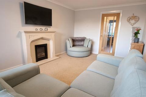 12 The Chase, Brackla, Bridgend, CF31 2JH