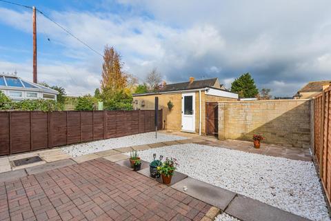 30 Crawley Road, Witney, OX28 1HT