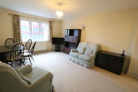2 bedroom flat for sale - Church Road, Haywards Heath, RH16