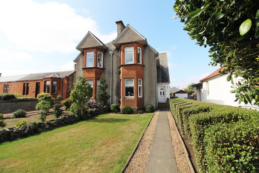 Ayr Road, Prestwick, KA9 2 bed apartment £165,000