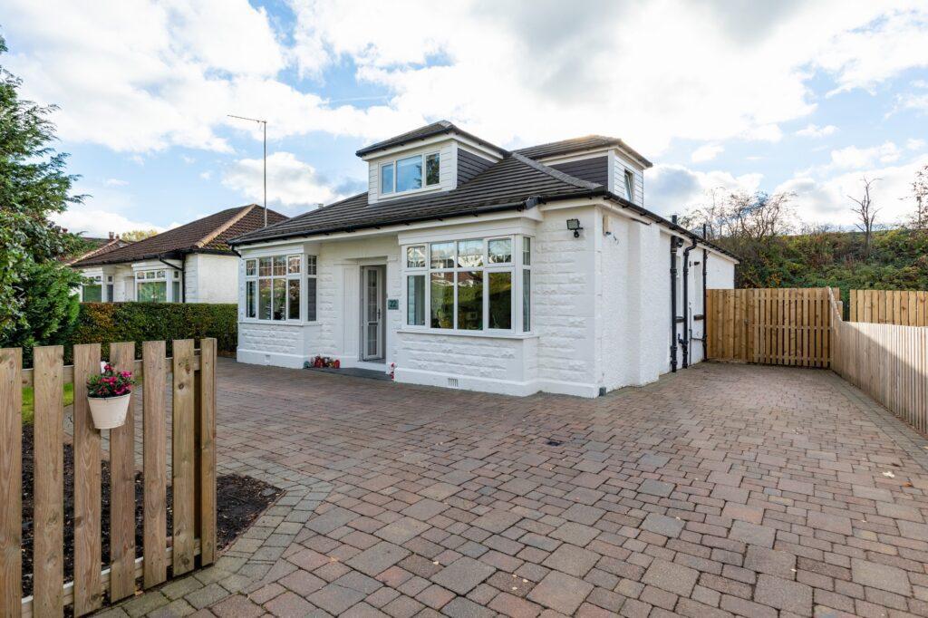 Melford Avenue, Giffnock 4 bed detached bungalow £515,000