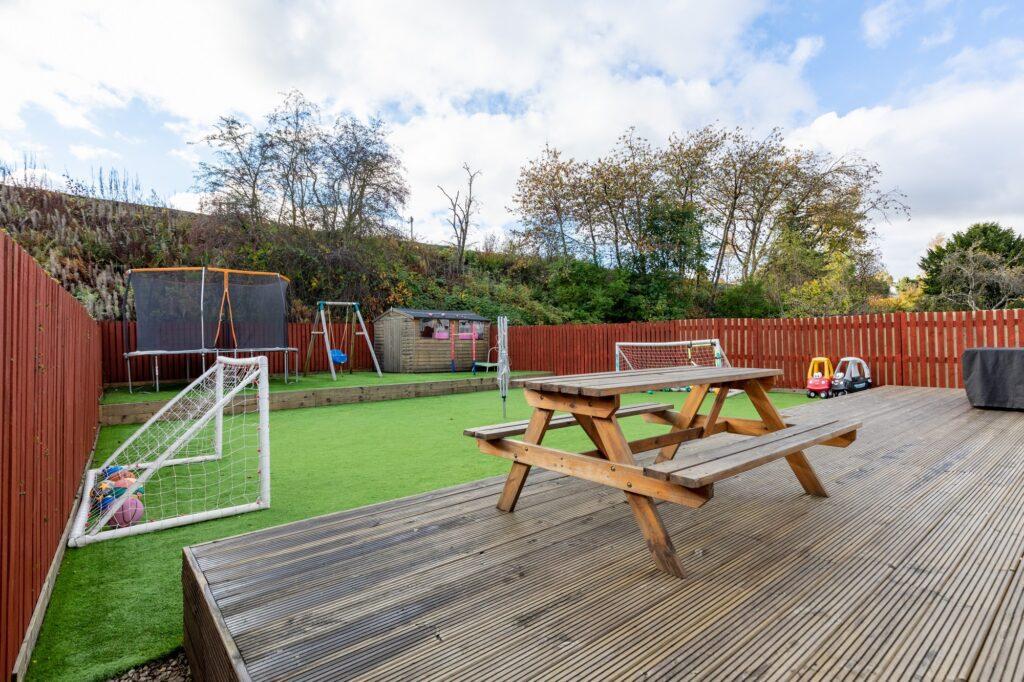 Melford Avenue, Giffnock 4 bed detached bungalow £515,000