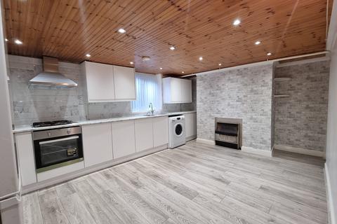 3 Mannheim Road, Bradford, BD9 5DX