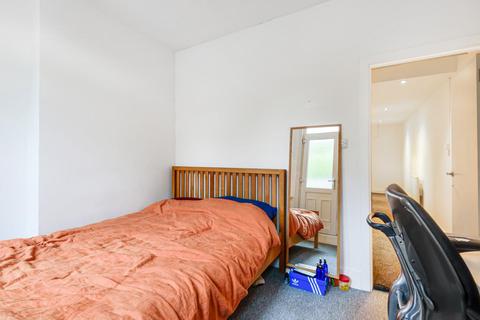 68 Burghill Road, London, SE26 4HL
