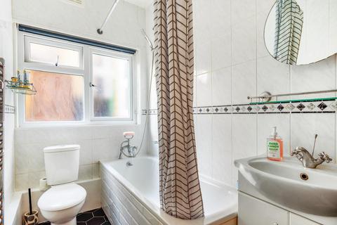 68 Burghill Road, London, SE26 4HL