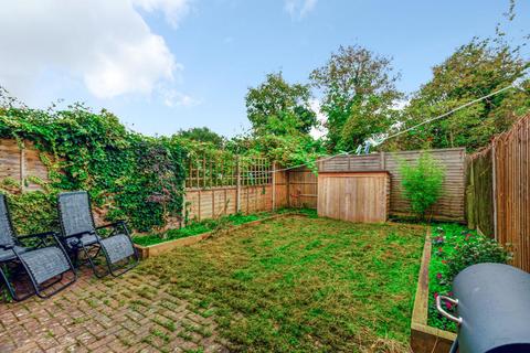 68 Burghill Road, London, SE26 4HL