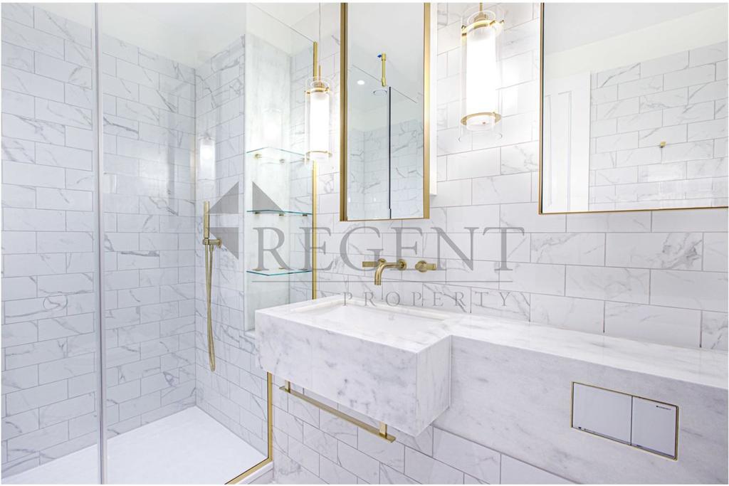 Main ensuite