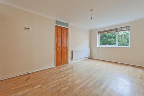 1 bedroom property for sale, Gurney Close, Barking, IG11